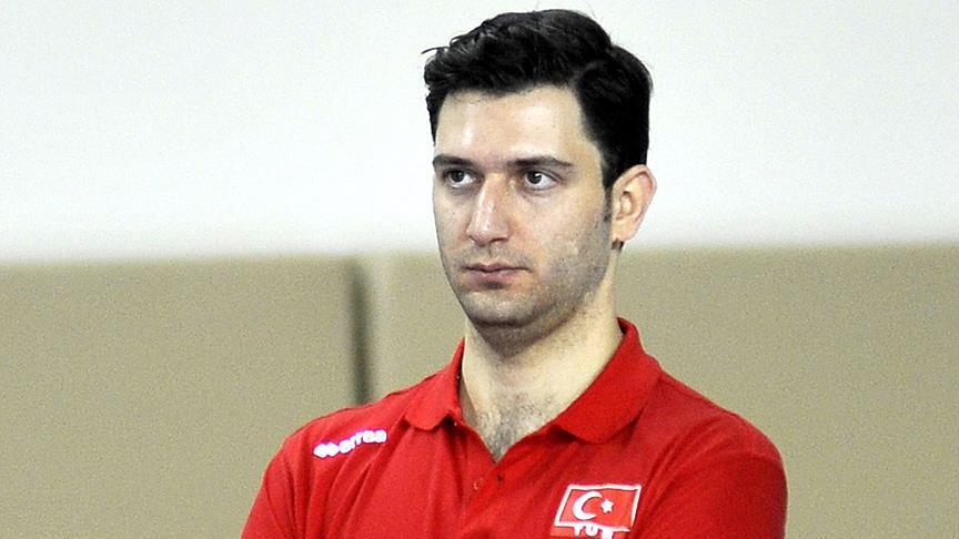 İYİ BİR ANTRENÖR NASIL OLMALIDIR